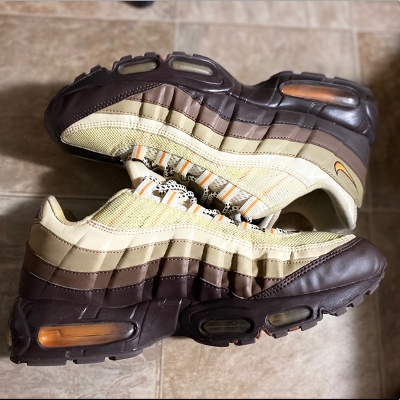 Rare Nike Air Max 95 TT Pull Tab Pack Black Sail Gym Red AJ1844 002 Men's Running Shoes 